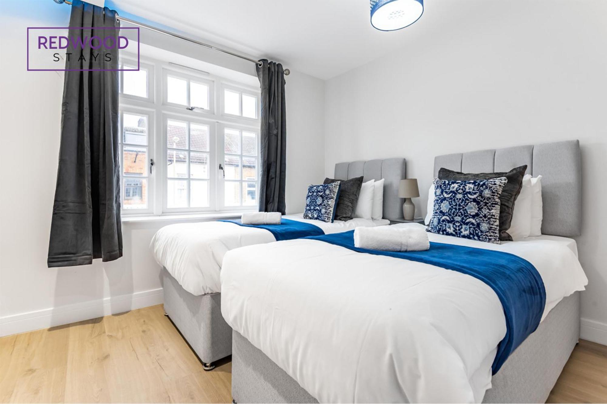 1 Bed 1 Bath Town Center Apartments For Corporates & Contractors, Wifi, Netflix And Parking On Selected Units By Redwood Stays Aldershot Dış mekan fotoğraf